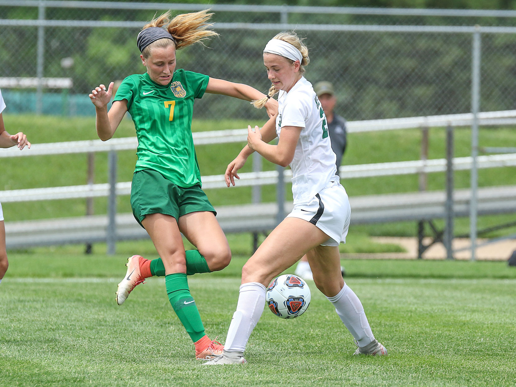 Lindbergh vs. Nerinx soccer